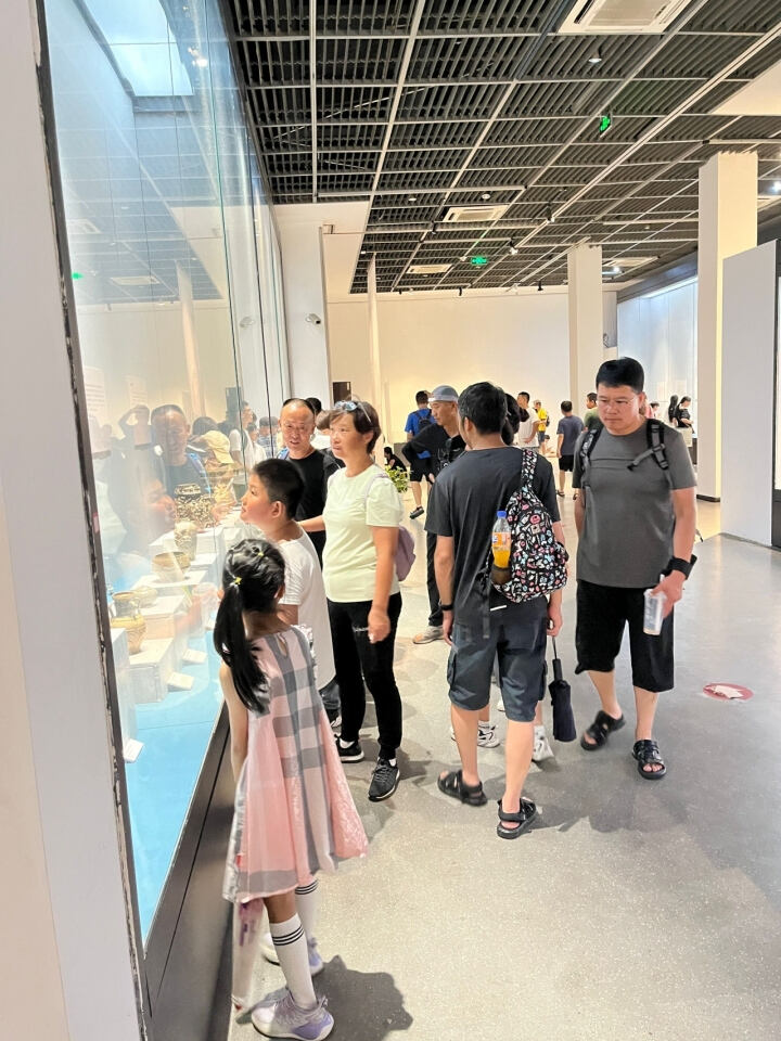 莫让“假俗乱”讲解侵蚀“文博热”