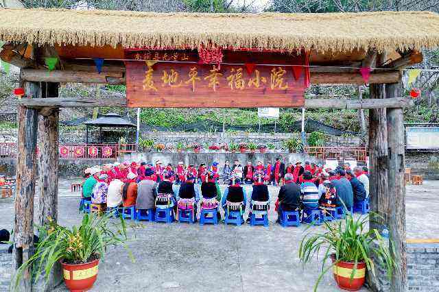 拿什么“拯救”被围猎的老人