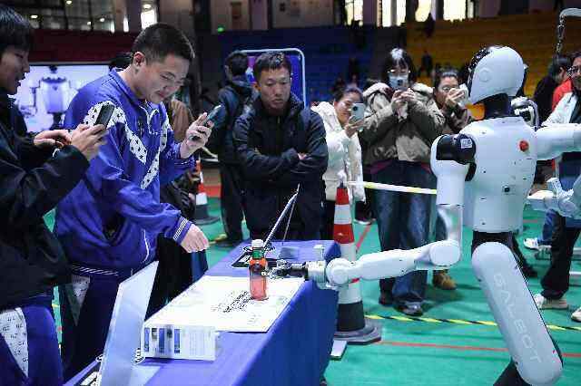 流行语中触摸大众脉搏