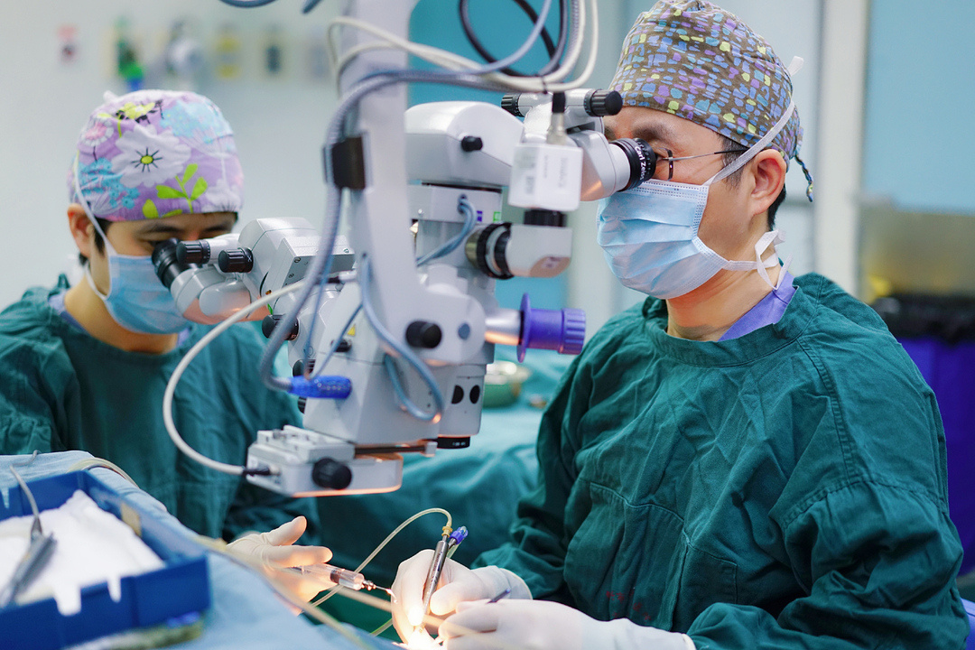 不该在职业红线上秀恩爱