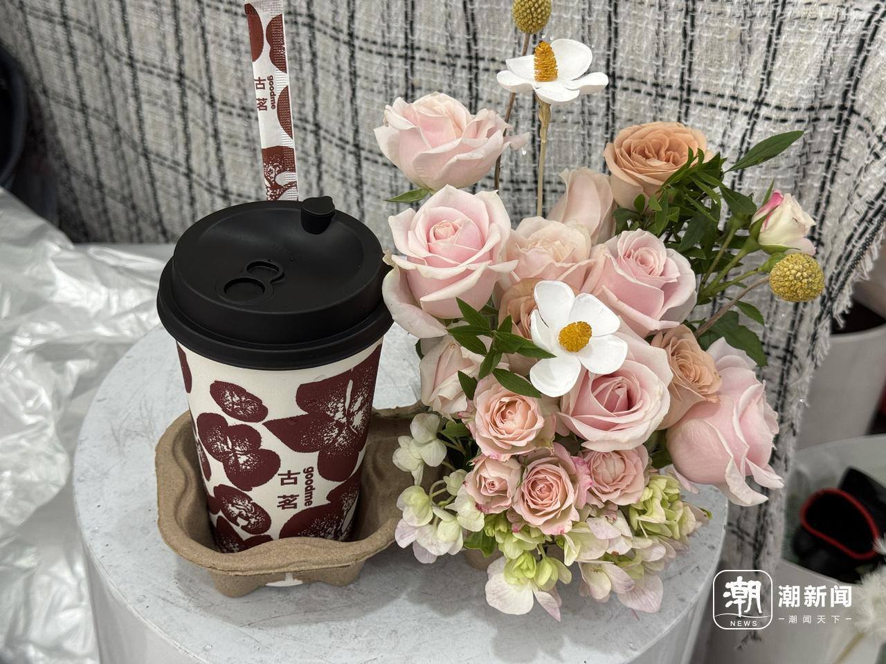 食品安全容不得“玩梗”