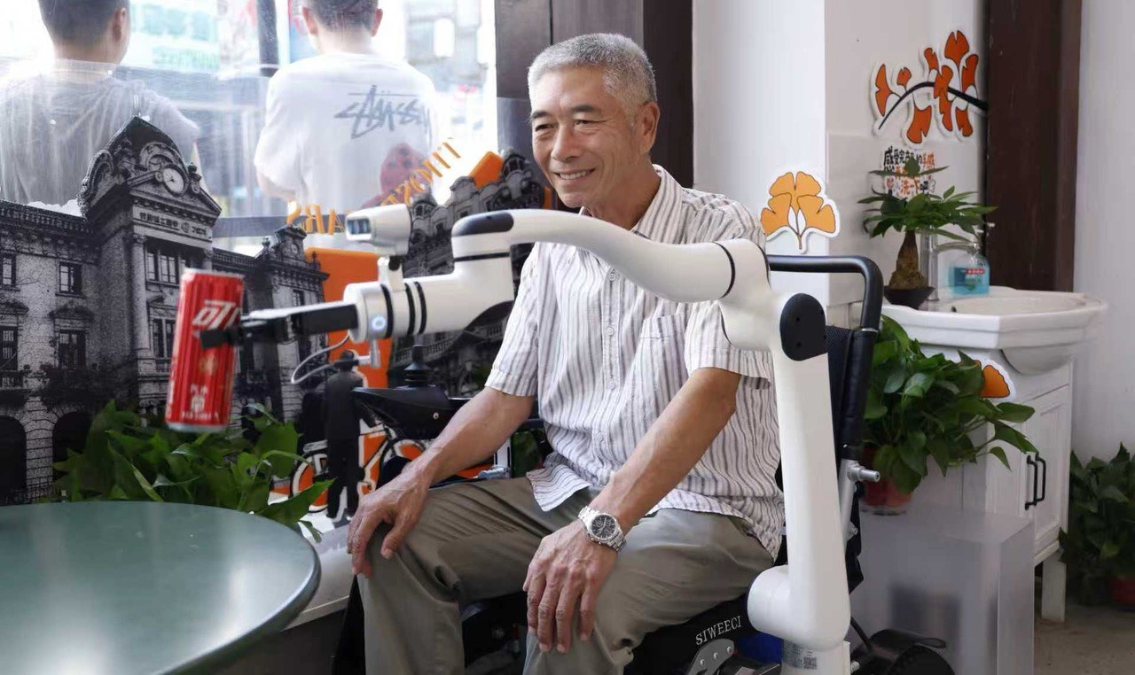 看似“不经济”,实则很温暖