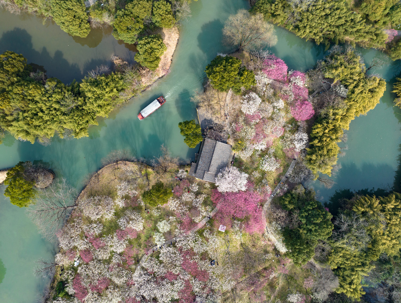 一座城市的“小事观”