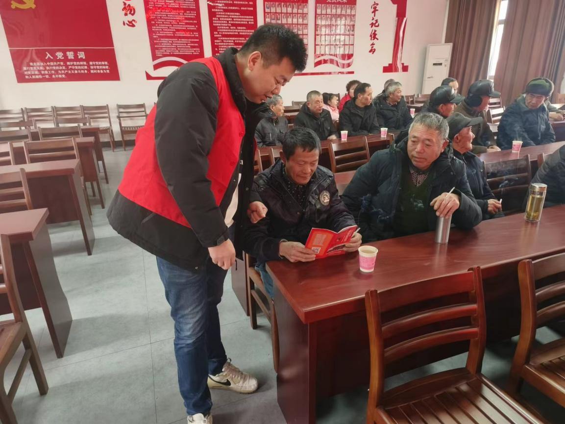 德清钟管:开展反邪教宣传 筑牢平安防线