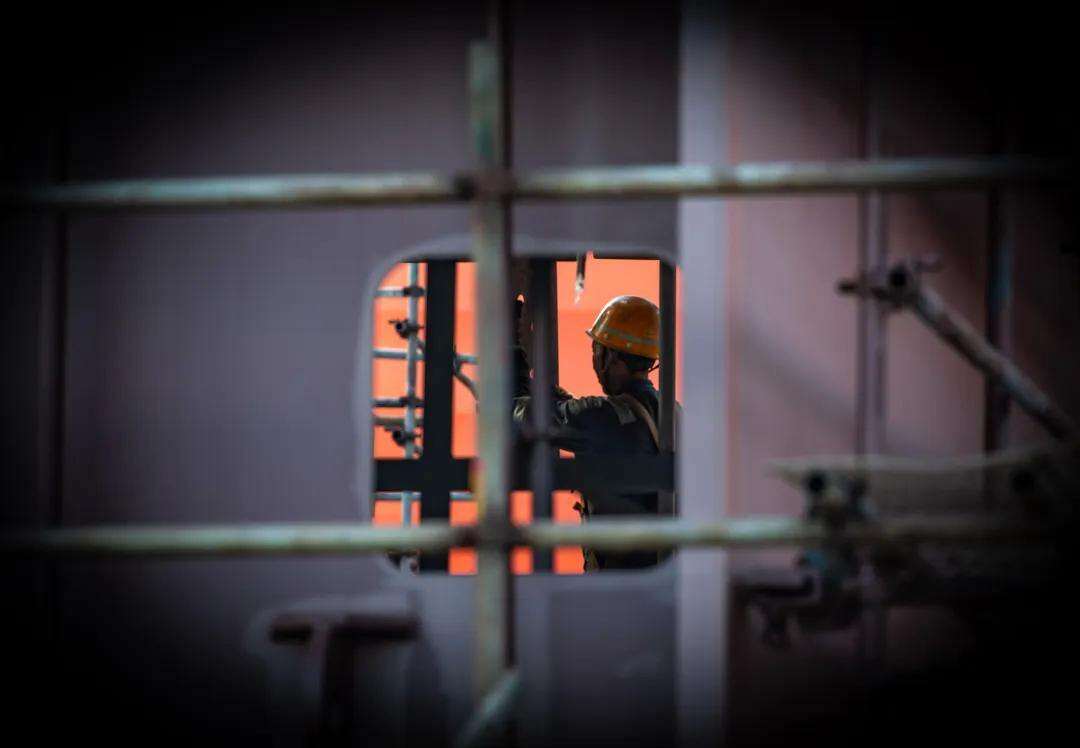 1983779720965120000.webp 图片