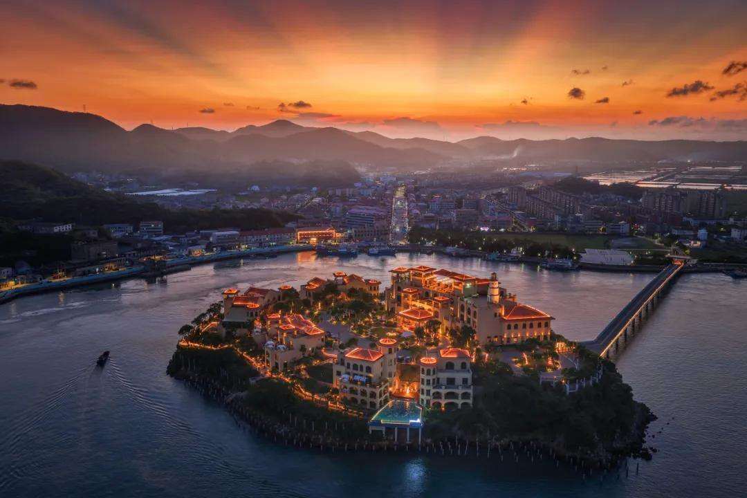 1983779721124503552.webp 图片