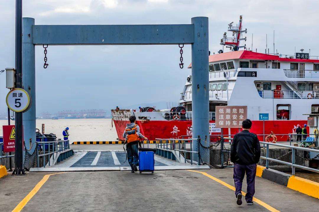 1983779721418104832.webp 图片