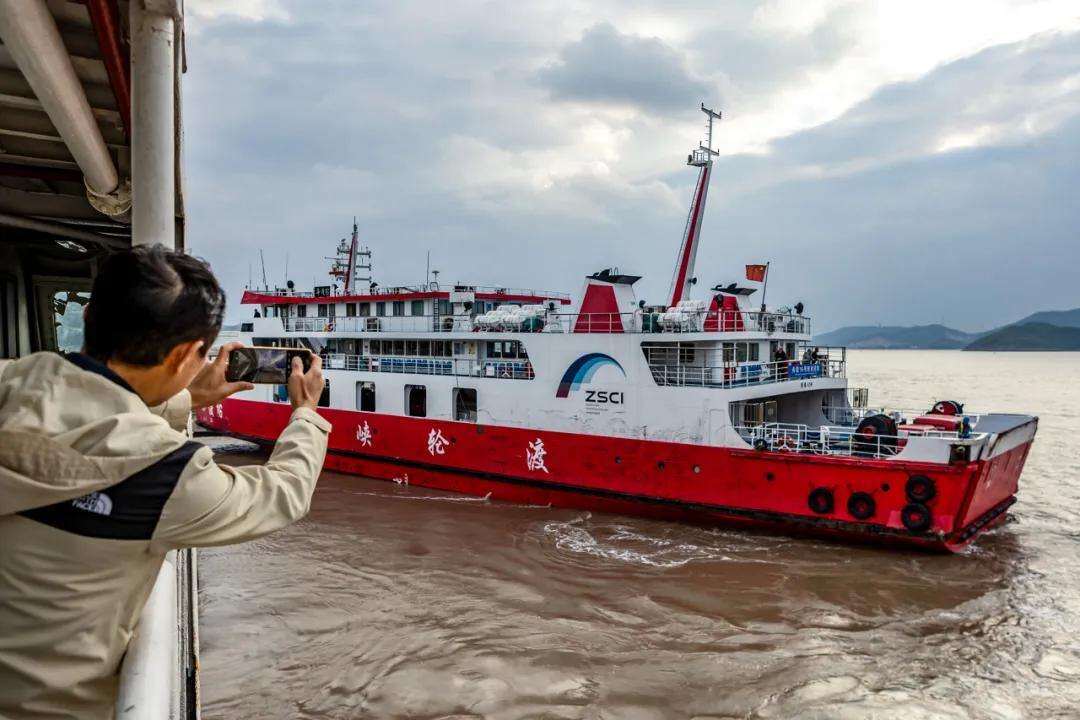 1983779721380356096.webp 图片