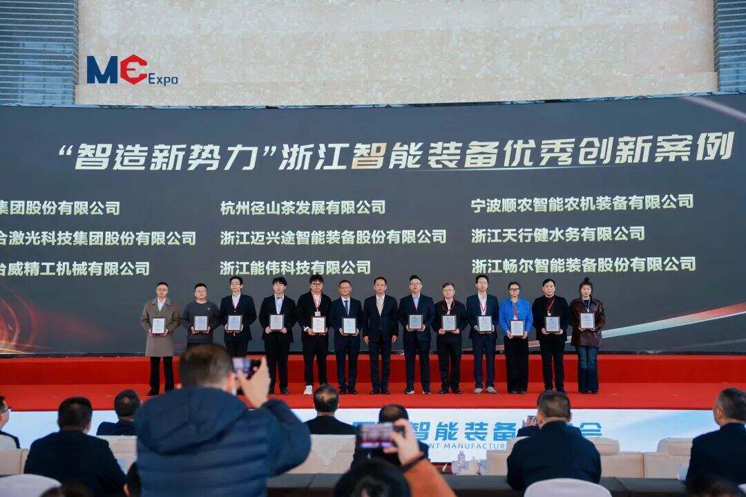 1991395472698224640.jpg 图片