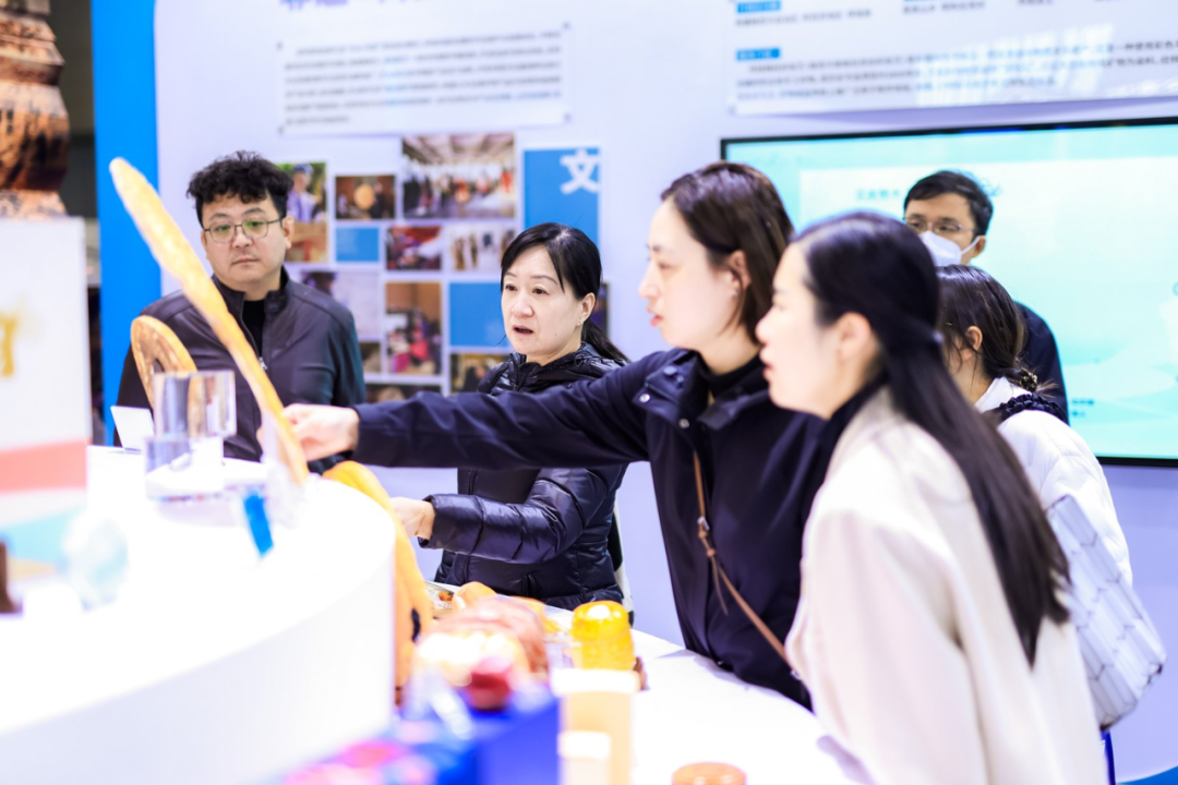 1992170618266562560.png 图片