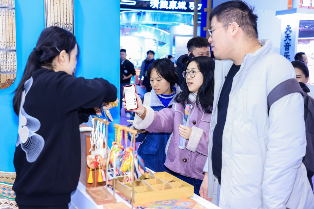 1992170619302555648.png 图片