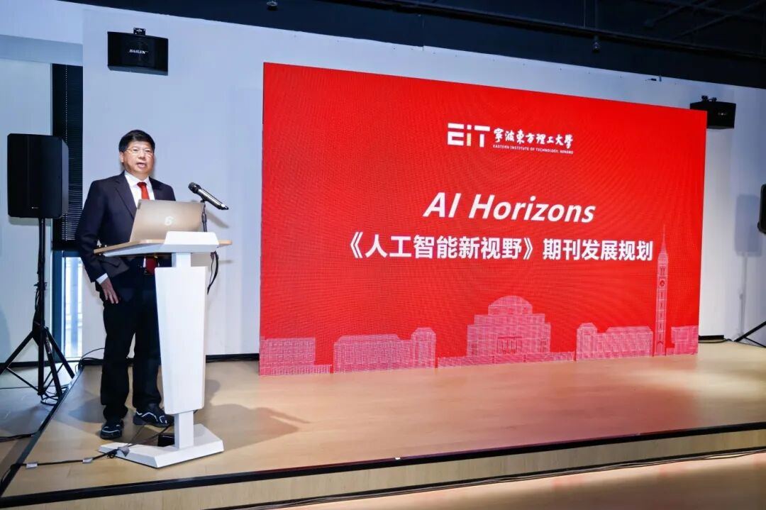 2052762368655433728.jpg 图片