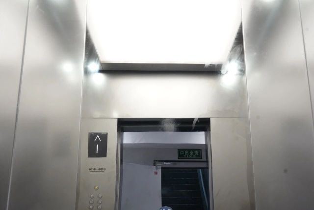 2095049929310277632.jpg