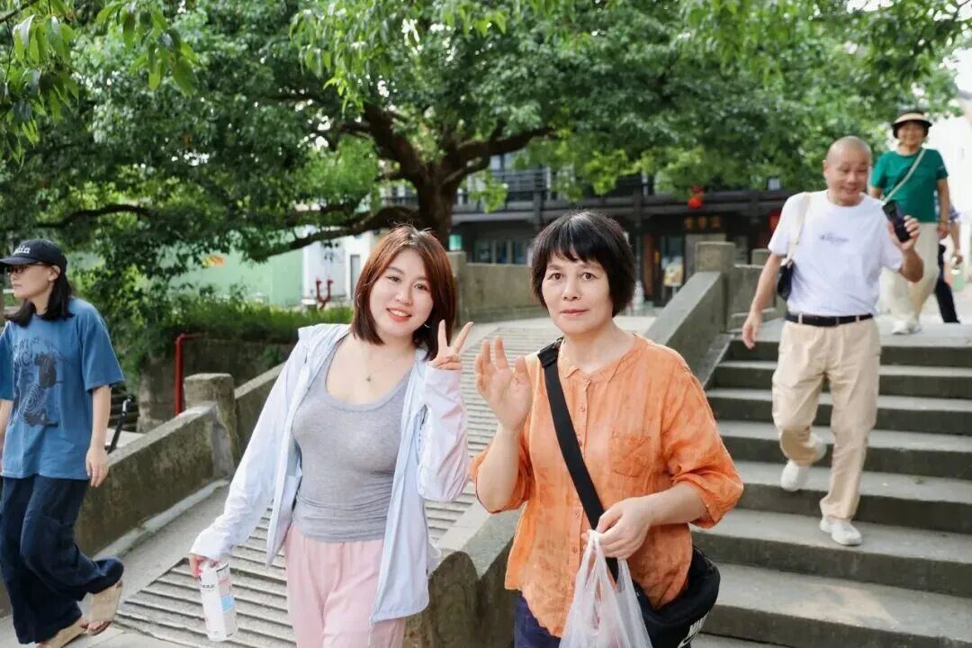 2105118166714617856.jpg 图片