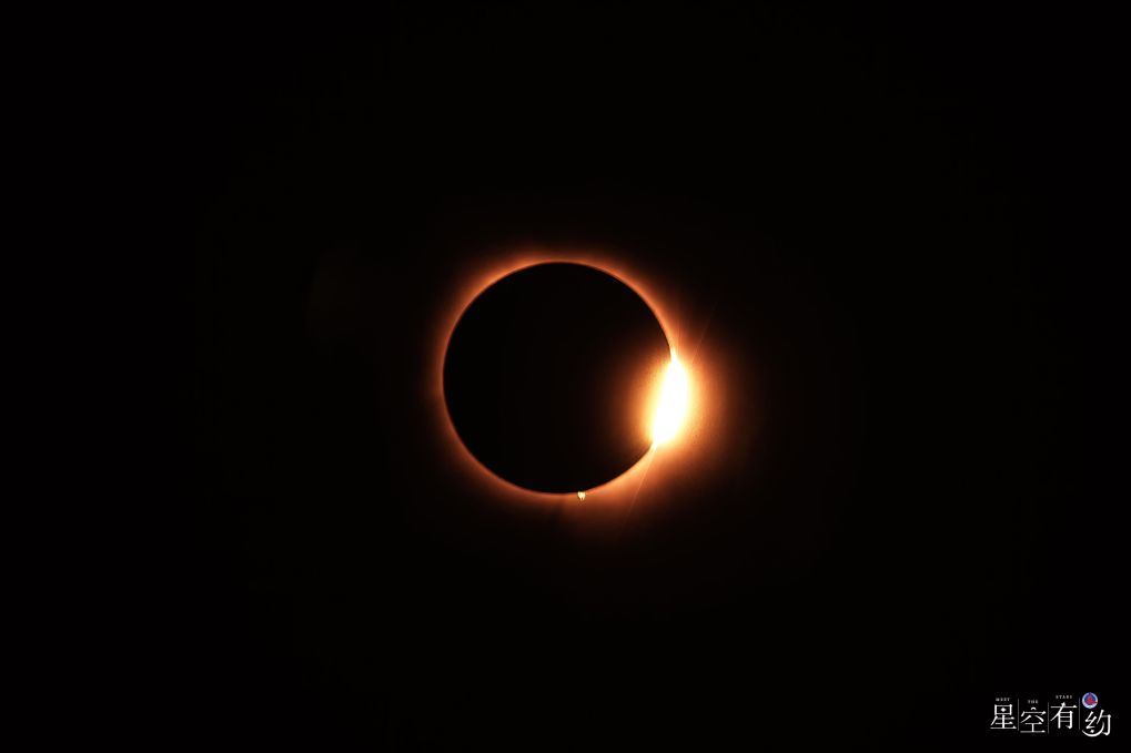 2082715733233438720.jpg