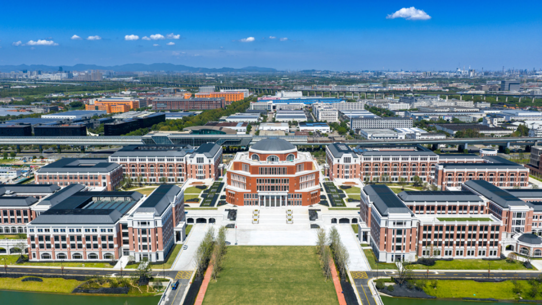 1995326764909309952.png 图片