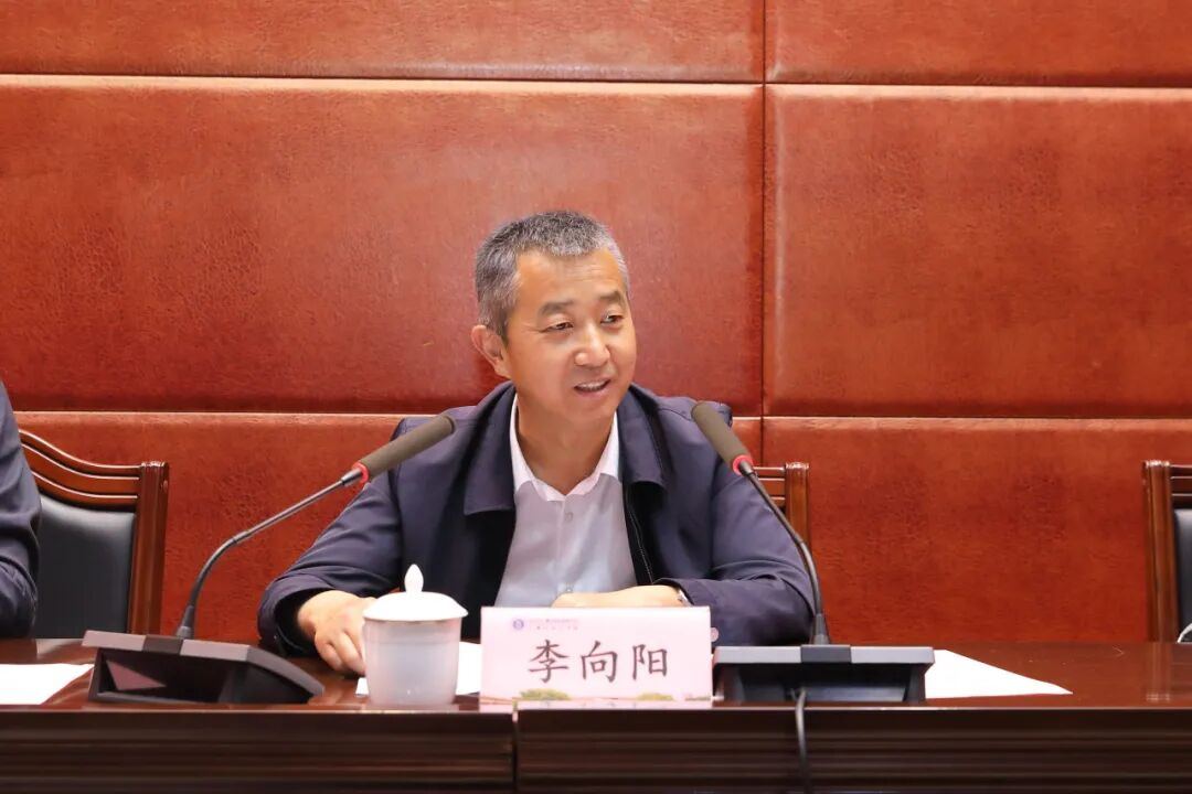 2043194483264188416.jpg 图片