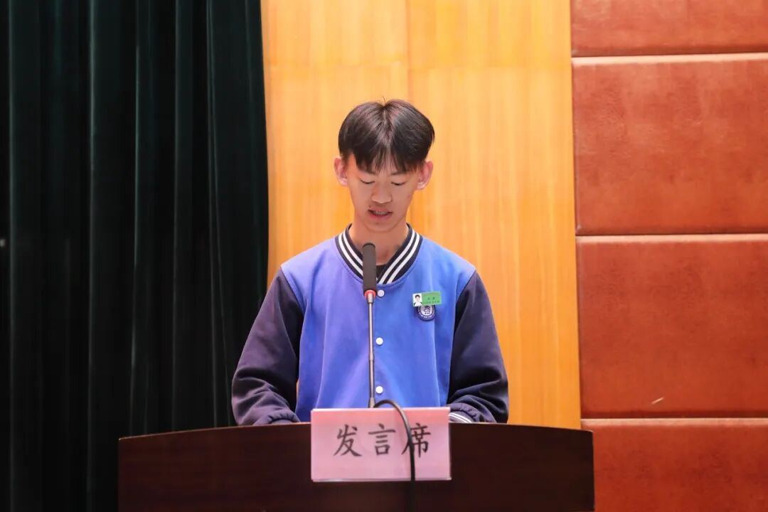 2043194483566178304.jpg 图片