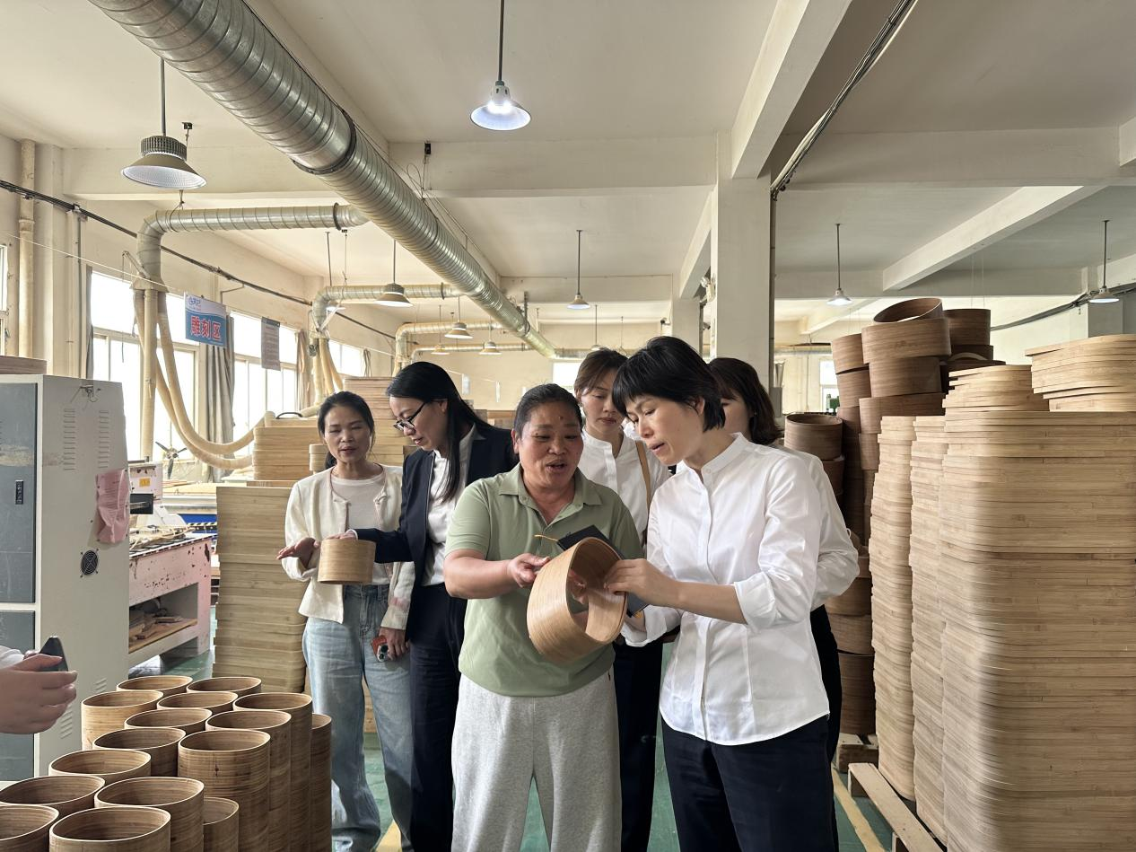 在竹海中研读 在车间里求解——温州银行丽水分行产业研学深耕特色集群发展