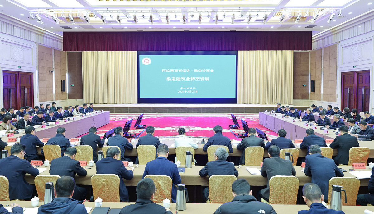 2036986111670087680.jpg a99d40e0-4db0-4151-beaf-8f594d549c3e.jpg