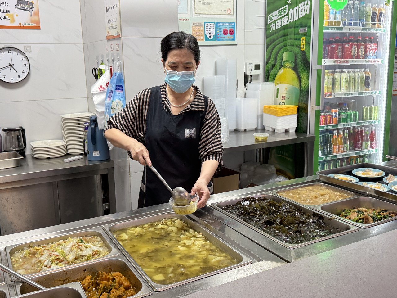 社区老年食堂.jpeg