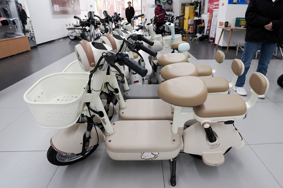 1996856873986273280.png 图片