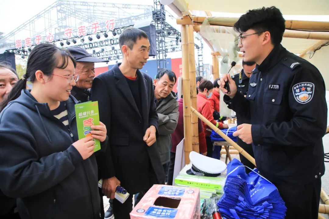 尊宪崇法丨衢州市2024年宪法宣传月启动仪式在龙游举行