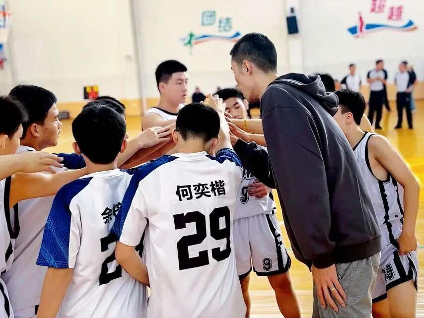 2039554555460448256.jpg 图片