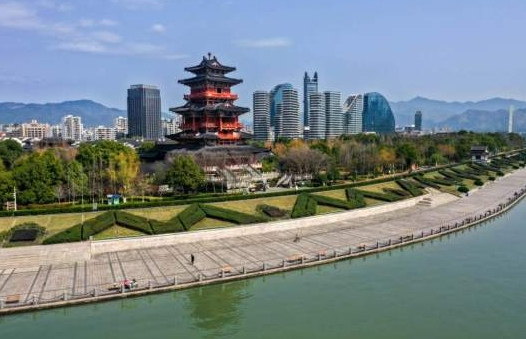 吴舜泽在市农投集团调研时强调 努力提升企业核心竞争力 更加积极有为推动农林产业化高质量发展