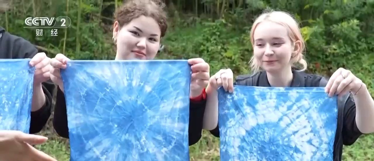 2106933369194352640.jpg
