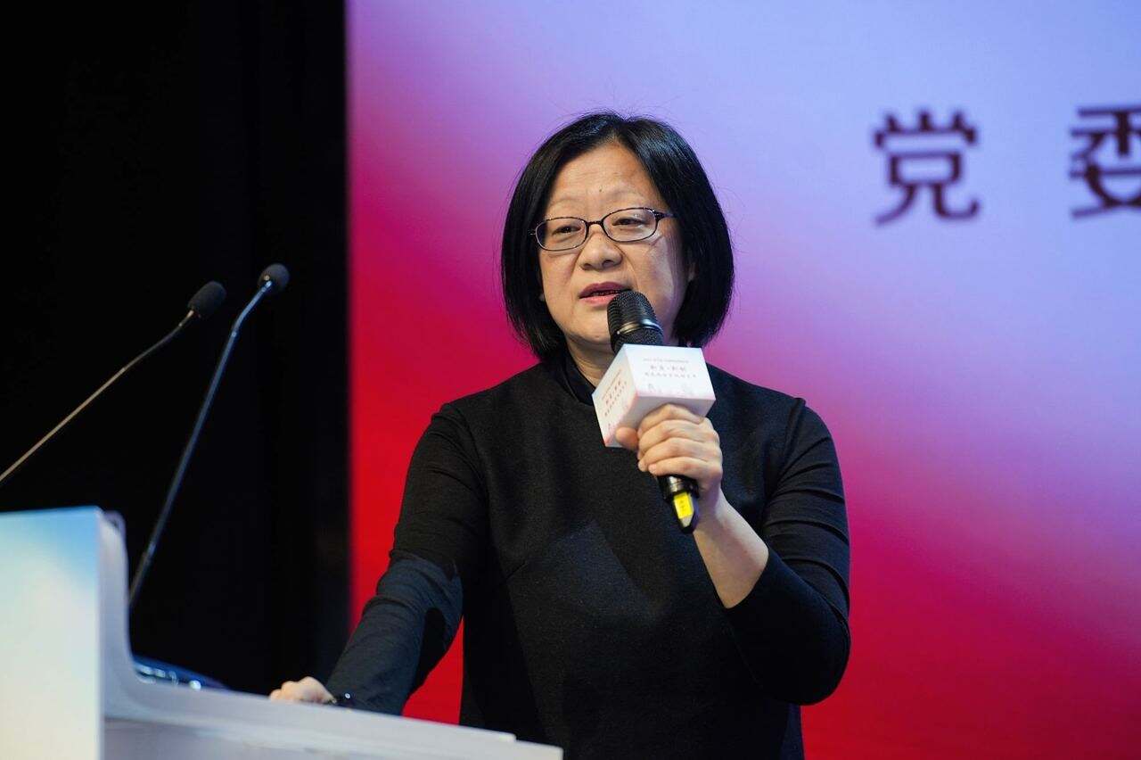 1869936623496355840.jpg 中国青年报社党委副书记、总编辑董时作主旨发言