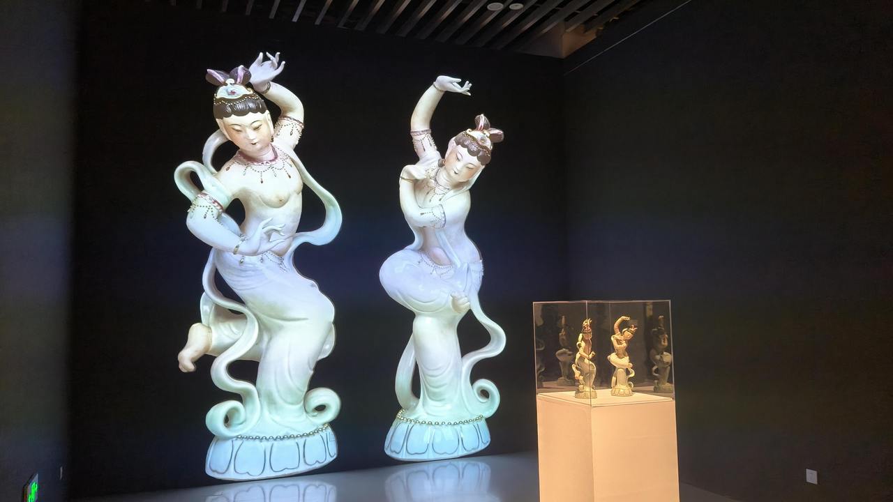 2001839734736683008.jpg undefined