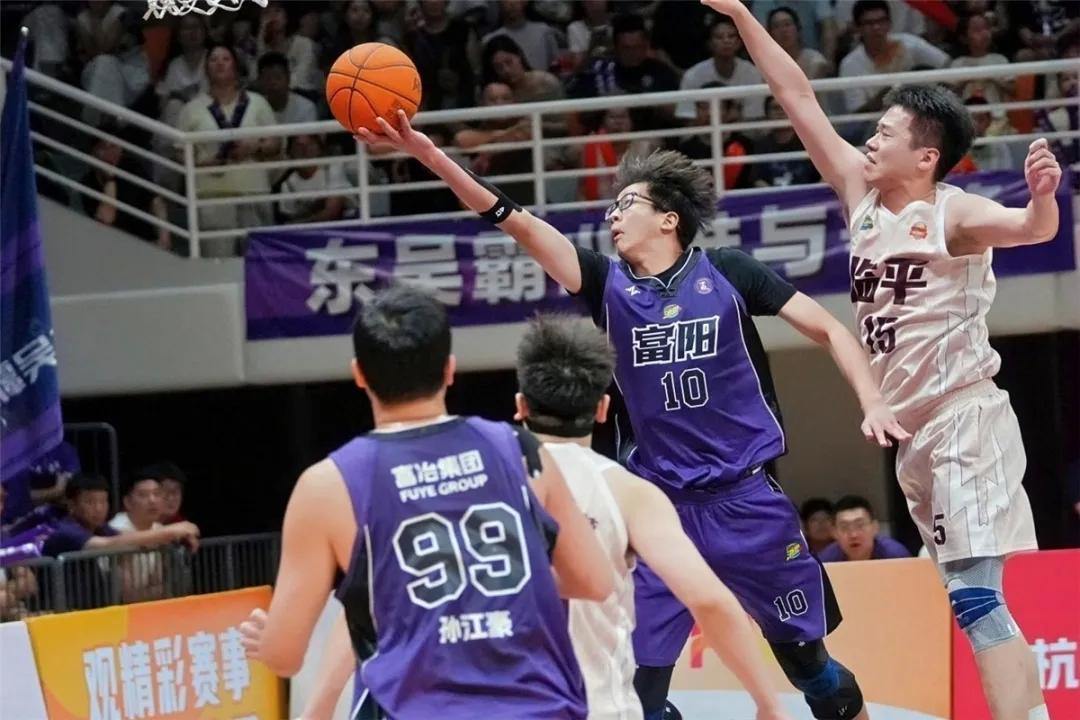 2082718017493340160.webp 图片