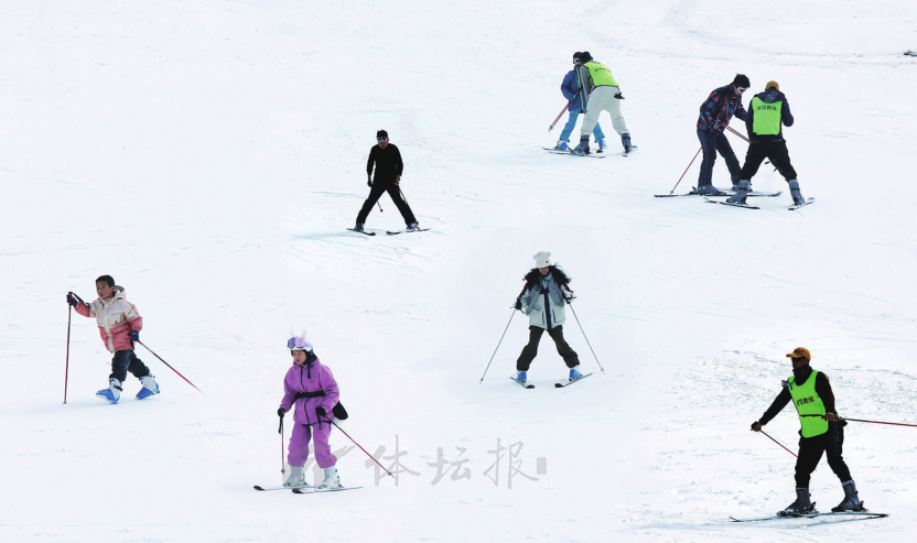 驰骋雪场