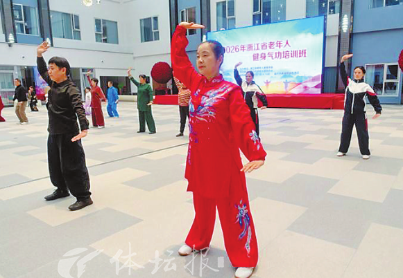 百人相约嘉兴“充气”