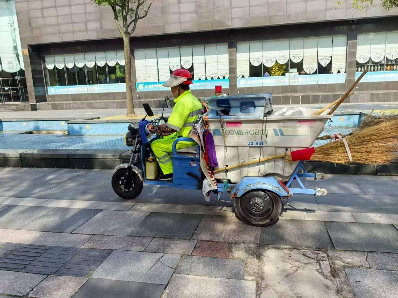 微信图片_20250810194000.jpg