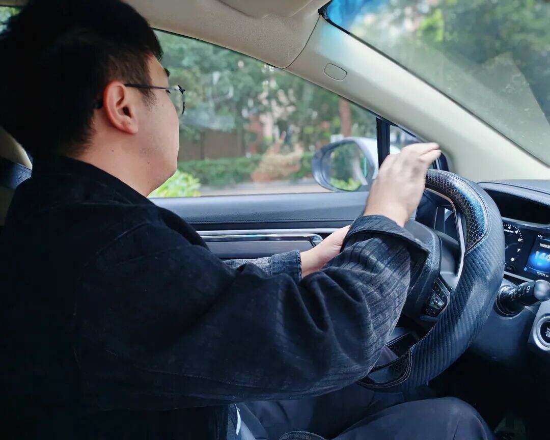 1982035208332894208.jpg 图片