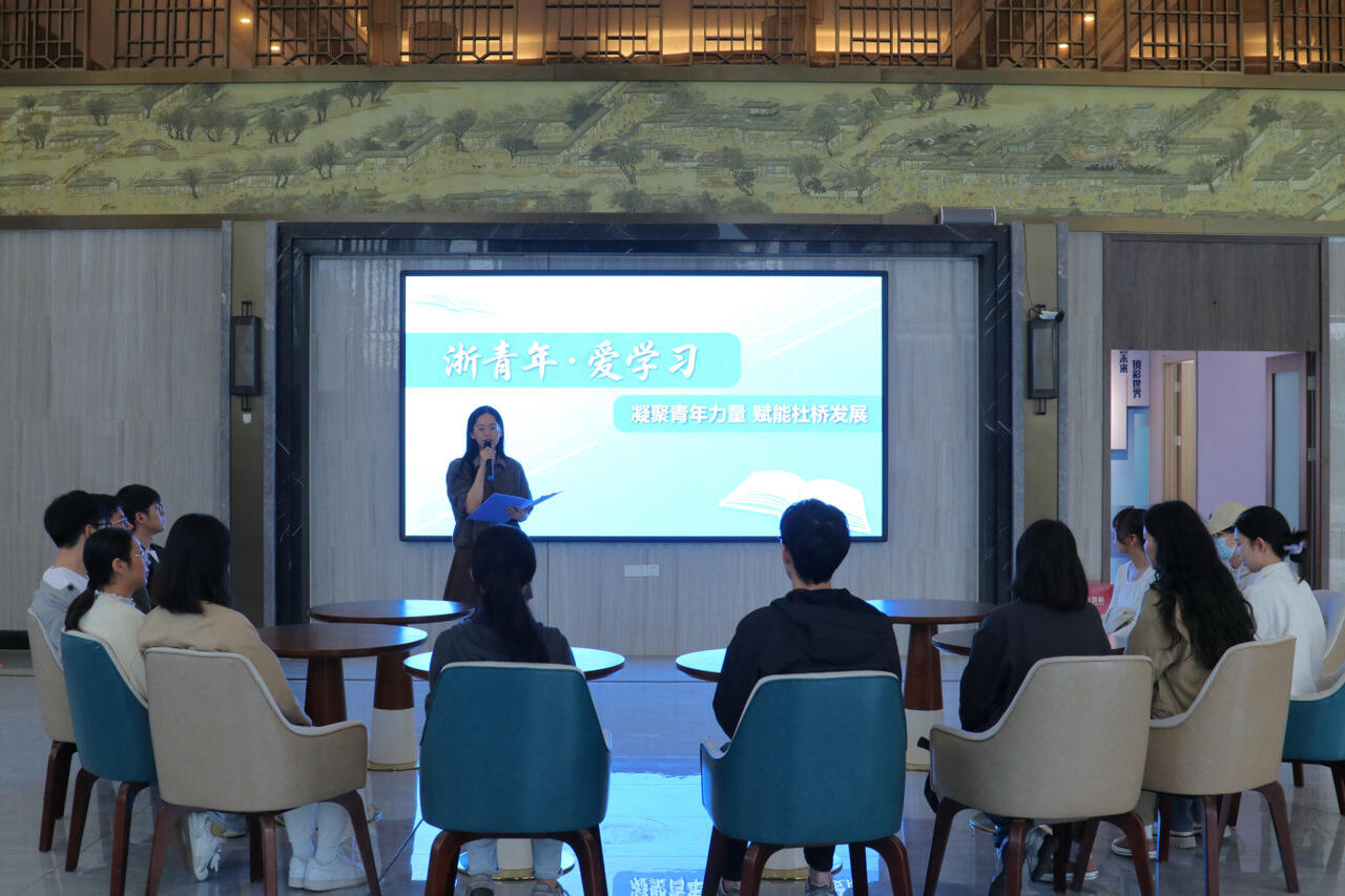 16038996411845.jpg 57d37c38116cdf1f3ac5ff3b59dedd8.jpg