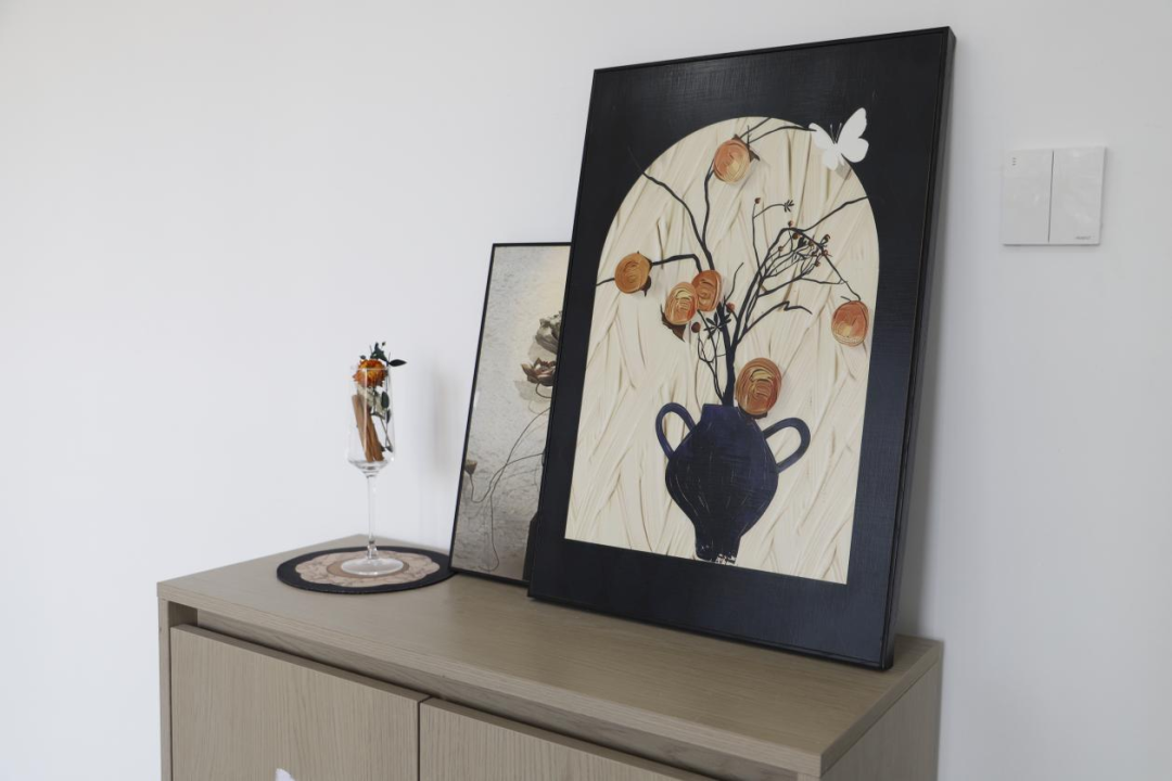 1999449418914201601.png 图片