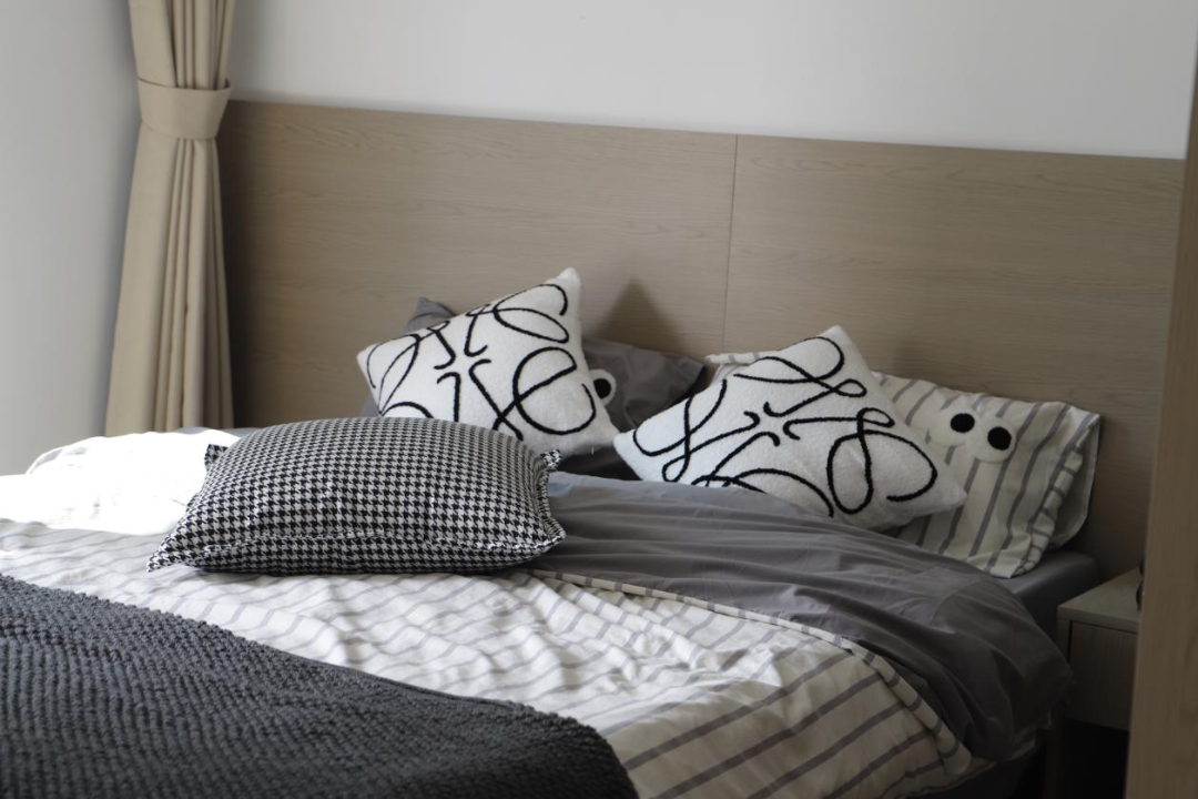 1999449419308466176.png 图片