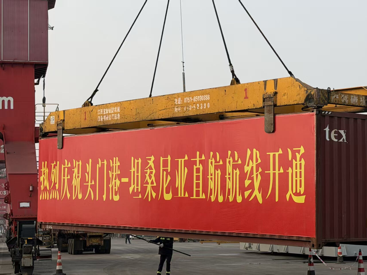 2001131803644919808.jpg dab9903c50cb5e7117373e3e87d5b379.jpg