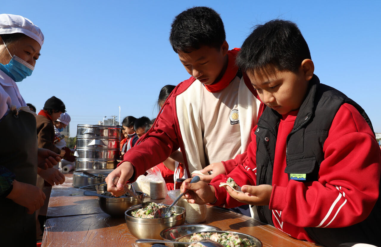 萌趣年货节 童心乐开怀2.jpeg