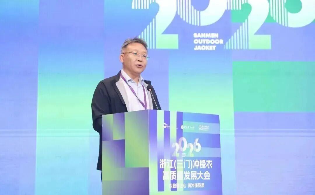 2049323815955013632.jpg 图片