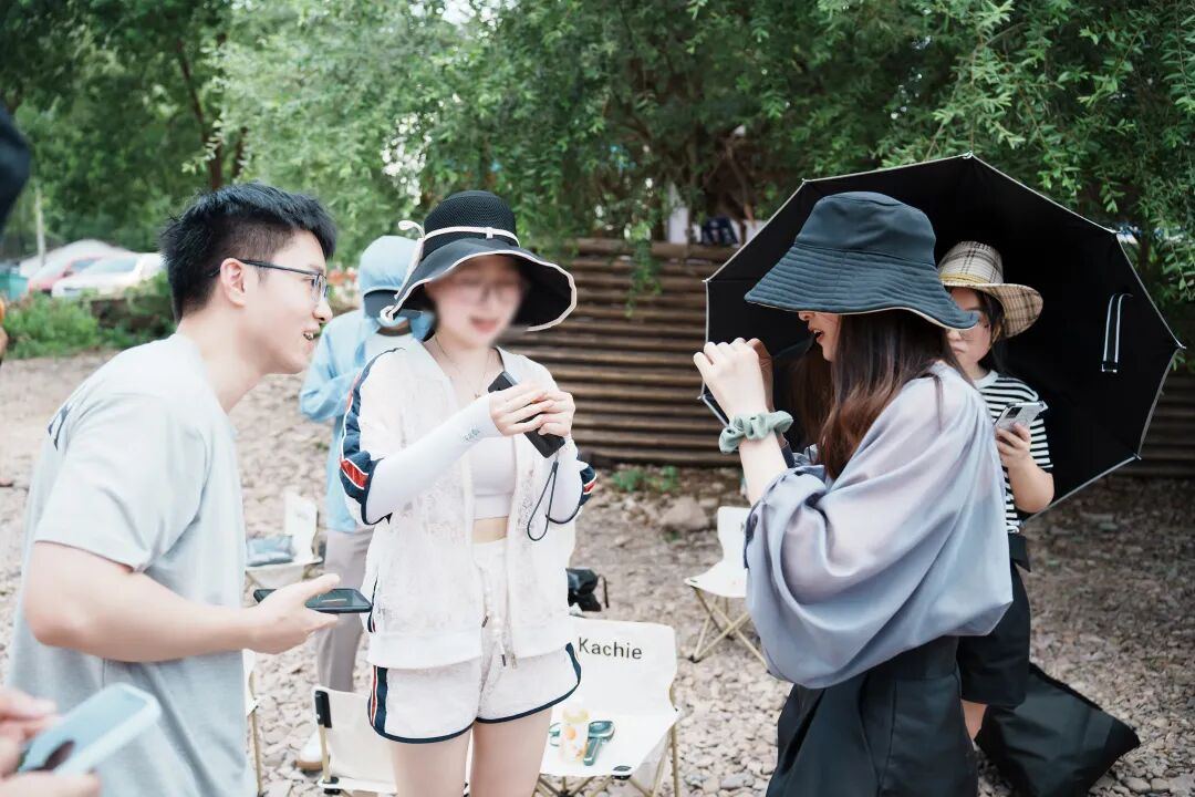 2057774194241777664.jpg 图片