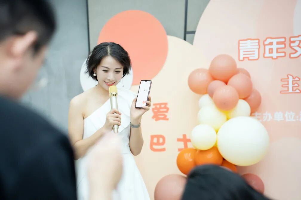 2057775970055565312.jpg 图片