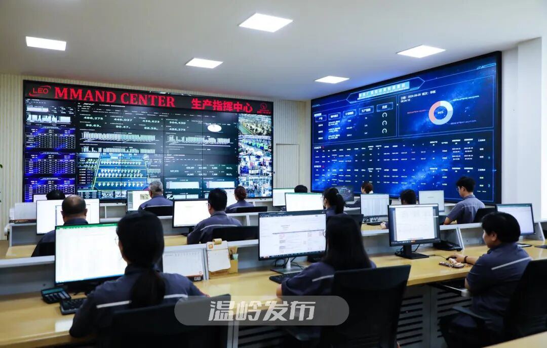 2080896568856088576.jpg 图片