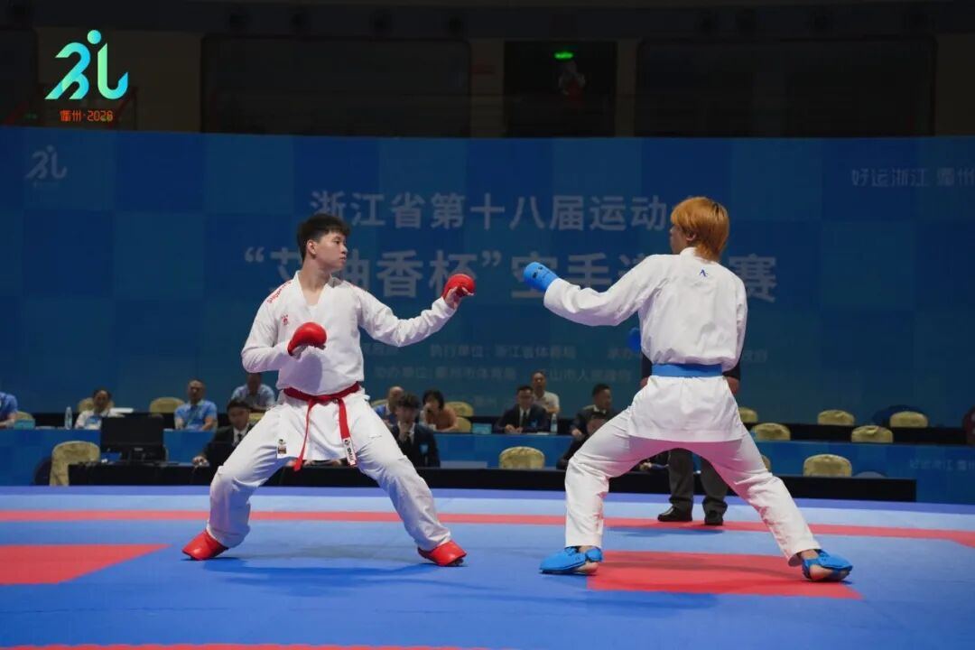 2094702790944165888.jpg 图片