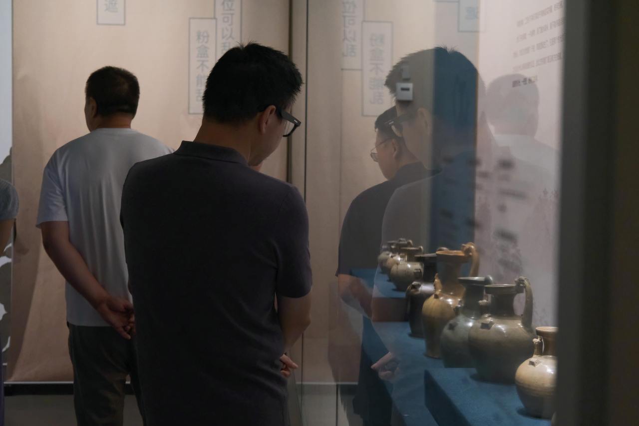 观展1(10938172)-20260903134926.jpg