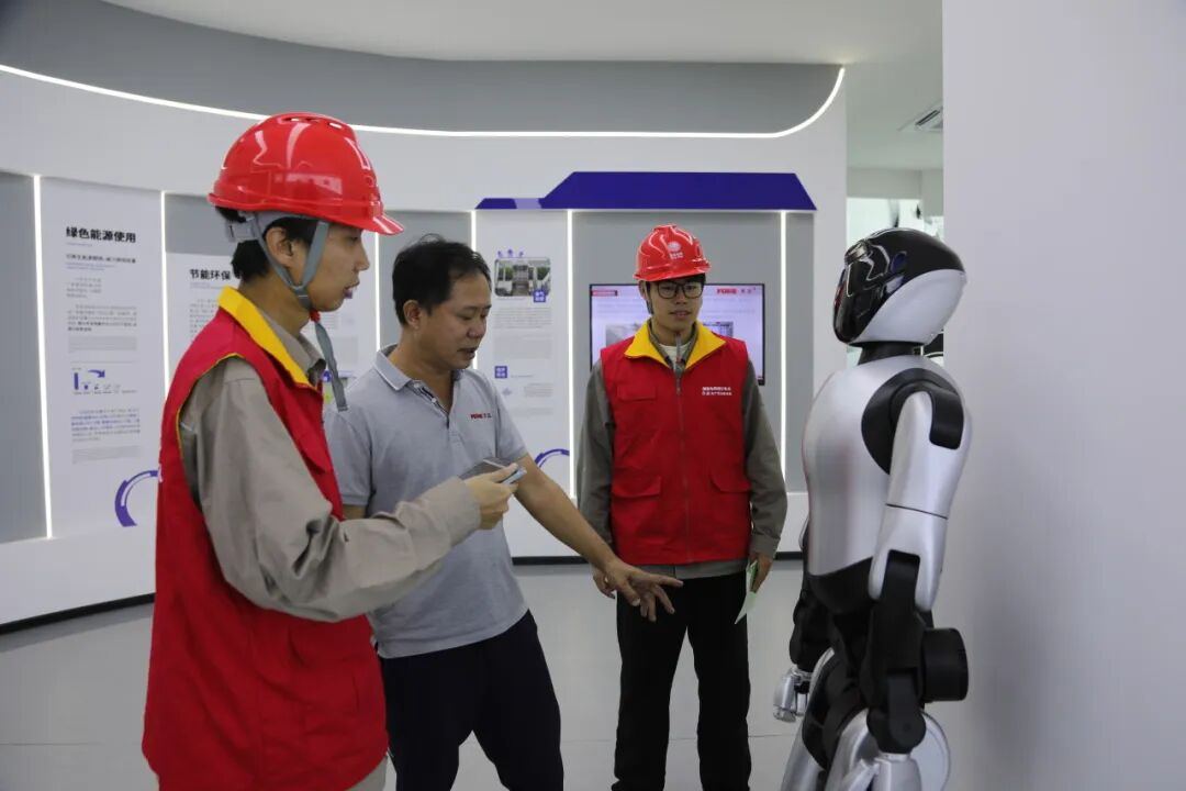 2113452962591215616.jpg 图片