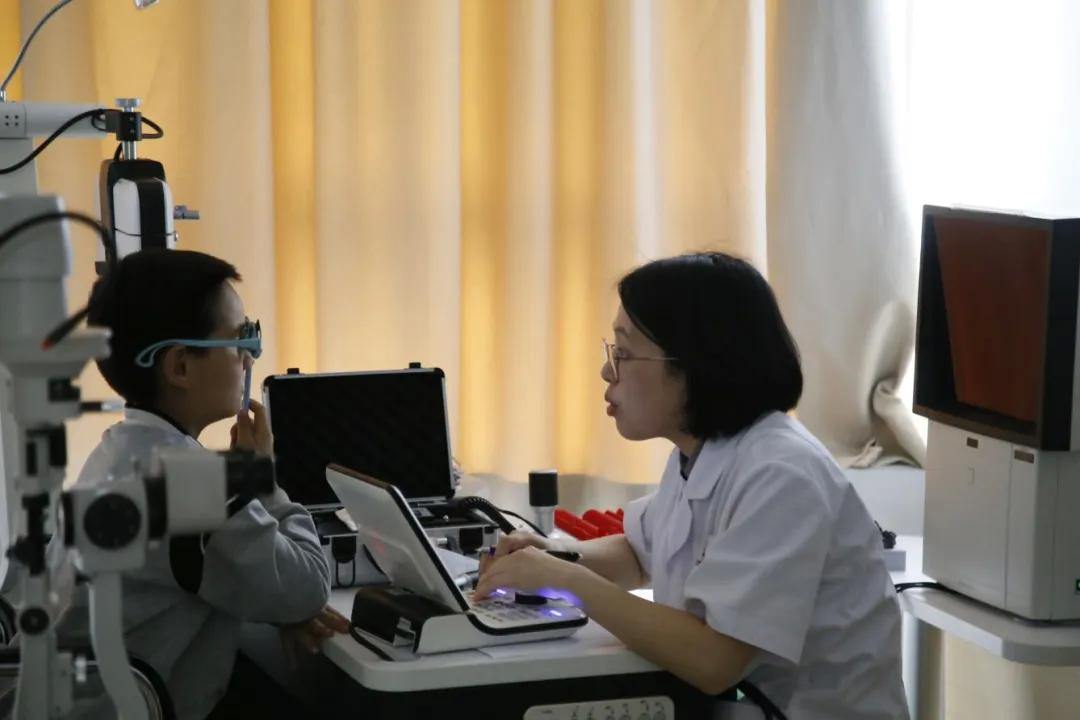 2067424544926089216.webp 图片